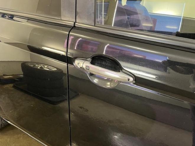 スペイドＦジャック　寒冷地仕様　禁煙車　パワースライドドア　社外１５インチＡＷ　スタッドレスタイヤ付　エンジンスターター　ＫＥＮＷＯＯＤナビ　地デジ　Ｂｌｕｅｔｏｏｔｈオーディオ　バックカメラ　前後ドライブレコーダー 4WD 1500 4Dr