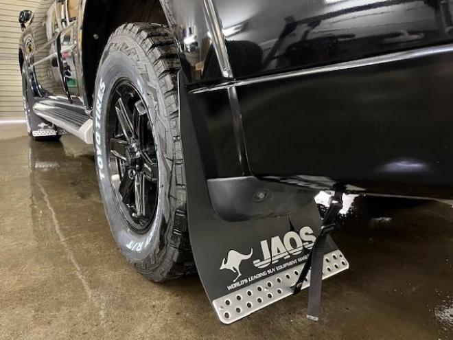 パジェロロング　スーパーエクシード　寒冷地仕様　ダブルバッテリー　禁煙車　ＷＥＤＳキーラー１７ＡＷ＋新品ＴＯＹＯホワイトレタータイヤ　社外１７ＡＷ＋スタッドレスタイヤ　新品ＪＡＯＳブラックマッドガード　純正ナビ　地デジ　Ｂｌｕｅｔｏｏｔｈ 4WD 3200 5Dr