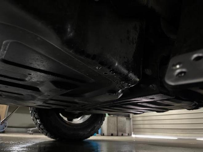 パジェロロング　スーパーエクシード　寒冷地仕様　ダブルバッテリー　禁煙車　ＷＥＤＳキーラー１７ＡＷ＋新品ＴＯＹＯホワイトレタータイヤ　社外１７ＡＷ＋スタッドレスタイヤ　新品ＪＡＯＳブラックマッドガード　純正ナビ　地デジ　Ｂｌｕｅｔｏｏｔｈ 4WD 3200 5Dr