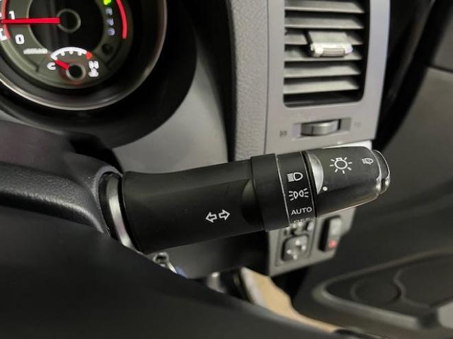 パジェロロング　スーパーエクシード　寒冷地仕様　ダブルバッテリー　禁煙車　ＷＥＤＳキーラー１７ＡＷ＋新品ＴＯＹＯホワイトレタータイヤ　社外１７ＡＷ＋スタッドレスタイヤ　新品ＪＡＯＳブラックマッドガード　純正ナビ　地デジ　Ｂｌｕｅｔｏｏｔｈ 4WD 3200 5Dr