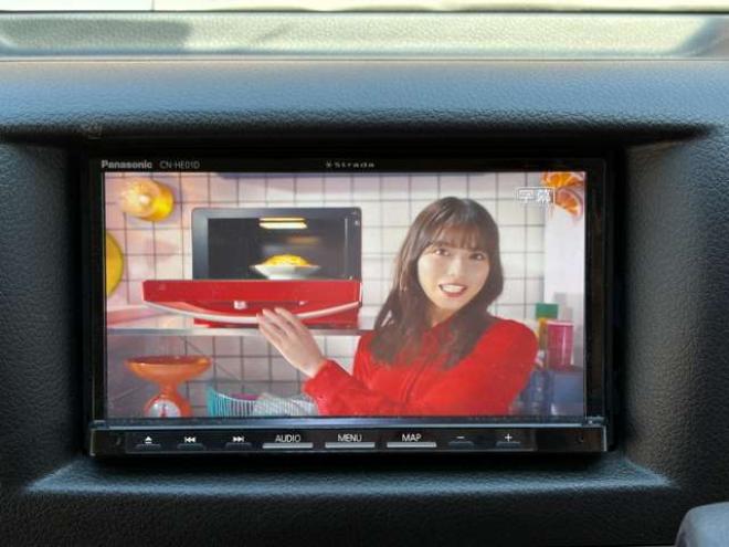 キャラバンNV350 2.5 クールバン DX ロングボディ ディーゼルターボ 4WD　エンジンスターター　革調シートカバー　ETC　社外ハンドル　社外テール　ベッドキット　パワステ　パワーウィンドウ　社外ナビ　社外アルミホイール　両側スライドドア 2500