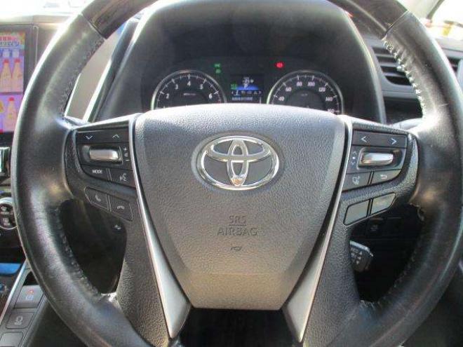 アルファード3.5 SA 4WD　TRDエアロ　クリスタルアイLEDテール　ダウンサス　レザー調シートカバー　アルパインナビ　フリップダウン　スピーカー　デジタルインナーミラー　シュタイナー20インチ　シーケンシャルウィンカー 3500