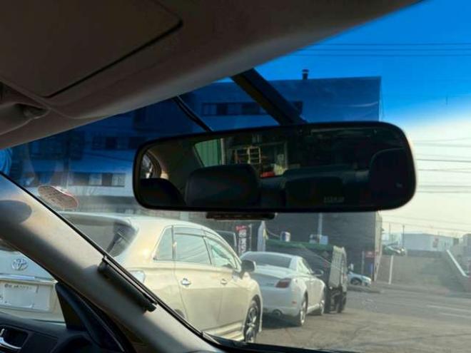 スカイライン2.5 250GT FOUR 4WD　ドライブレコーダー　ETC　パワステ　パワーウィンドウ　ナビ　電動シート　寒冷地仕様　アルミホイール　エアコン　盗難防止装置　キーレスエントリー　ABS　横滑り防止装置 2500