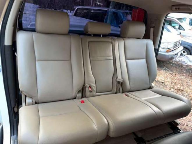 タンドラクルーマックス SR5 5.7 V8 4WD　 正規輸入車 5700