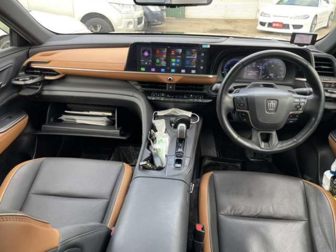 クラウンクロスオーバー2.4 RS アドバンスト E-Four advanced 4WD　純正ナビ・カメラ・デジタルインナーミラー・パワーバックドア 2400