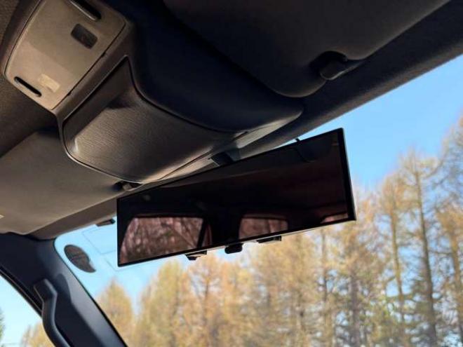 ハイラックスサーフ2.7 SSR-X Vセレクション 4WD　社外ナビ　バックカメラ　リフトアップ　社外アルミホイール　エアコン　ETC　ドライブレコーダー　パワステ　パワーウィンドウ　ABS　キーレスエントリー　ルーフレール 2700