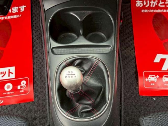 インテグラタイプR 2.0　ワンオーナー　レカロシート　パワステ　パワーウィンドウ　純正アルミホイール　ABS　キーレスエントリー　横滑り防止装置　エアコン　盗難防止装置 2WD 2000