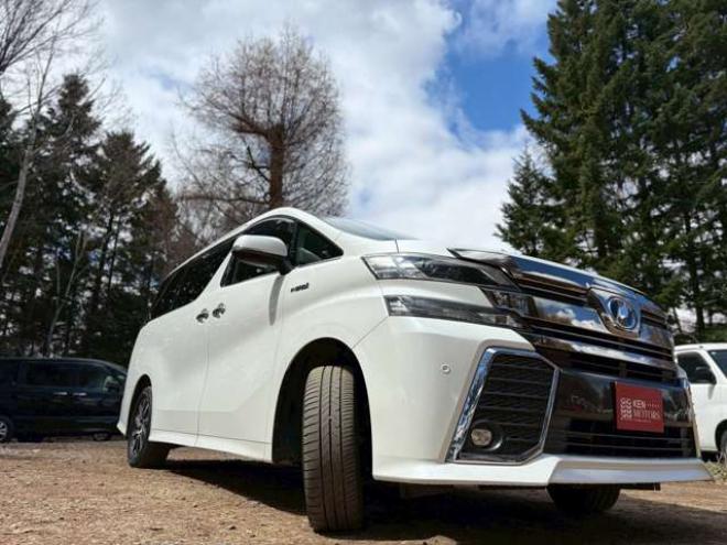 ヴェルファイアハイブリッド 2.5 ZR Gエディション E-Four 4WD　ドライブレコーダー　両側パワスラ　パワステ　パワーウィンドウ　TV　ナビ　バックカメラ　電動リアゲート　後席モニター　電動シート　シートヒーター　オットマン　クルーズコントロール　キーレスエントリー 2500