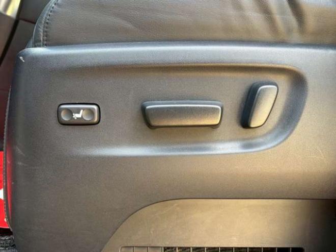 ヴェルファイアハイブリッド 2.5 ZR Gエディション E-Four 4WD　ドライブレコーダー　両側パワスラ　パワステ　パワーウィンドウ　TV　ナビ　バックカメラ　電動リアゲート　後席モニター　電動シート　シートヒーター　オットマン　クルーズコントロール　キーレスエントリー 2500