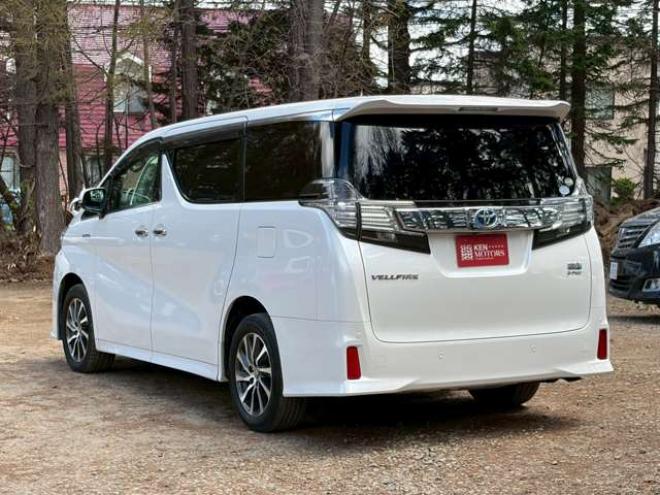 ヴェルファイアハイブリッド 2.5 ZR Gエディション E-Four 4WD　ドライブレコーダー　両側パワスラ　パワステ　パワーウィンドウ　TV　ナビ　バックカメラ　電動リアゲート　後席モニター　電動シート　シートヒーター　オットマン　クルーズコントロール　キーレスエントリー 2500