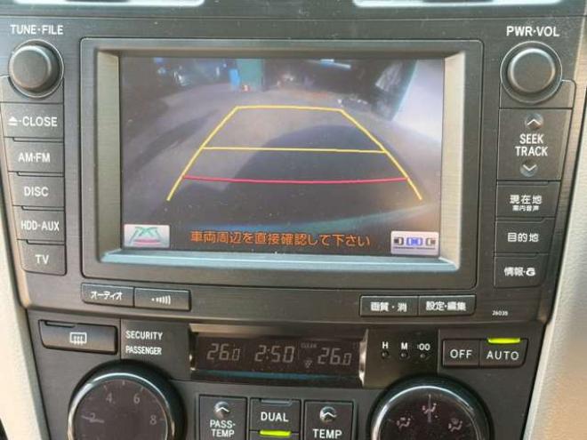 マークXジオ2.4 240G 4WD　6人乗り　3列シート　パワステ　パワーウィンドウ　純正ナビ　キーレスエントリー　ETC　バックカメラ　ABS　盗難防止装置　エアコン　電動シート　横滑り防止装置　アルミホイール 2400