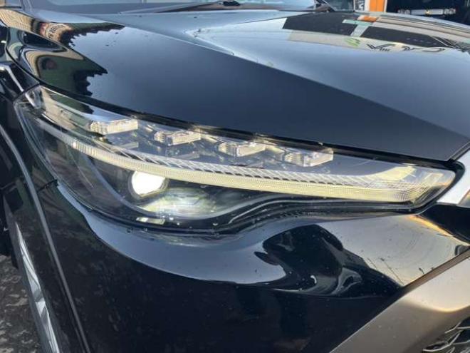 カローラクロス1.8 ハイブリッド Z E-Four 4WD　モデリスタエアロ　電動シート　電動リアゲート　バックカメラ　ETC　フルセグTV　パワステ　パワーウィンドウ　ABS　クルーズコントロール　アルミホイール　盗難防止装置　横滑り防止装置　ルーフレール 1800