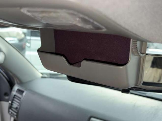 ハイラックスサーフ2.7 SSR-X リミテッド 4WD　社外アルミホイール　リフトアップ　社外ナビ　バックカメラ　ETC　寒冷地仕様　ABS　キーレスエントリー　パワステ　パワーウィンドウ　盗難防止装置　エアコン　ルーフレール 2700