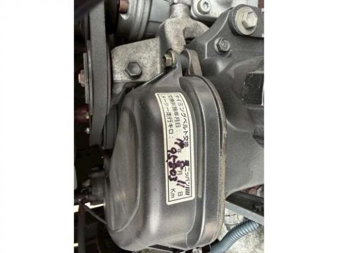 ハイラックスサーフ3.0 SSR-G ワイドボディ ディーゼルターボ 4WD　リフトアップ　全塗装済ベージュ　アルミホイール　メッキバンパー　サンルーフ　ETC　パワステ　パワーウィンドウ　ABS　キーレスエントリー　エアコン　寒冷地仕様 3000