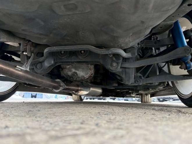 シルビア2.0 オーテックバージョン　6速MT　社外ハンドル　社外アルミホイール　社外エアロ　社外マフラー　パワステ　パワーウィンドウ　社外ナビ　エアコン　革シート 2WD 2000