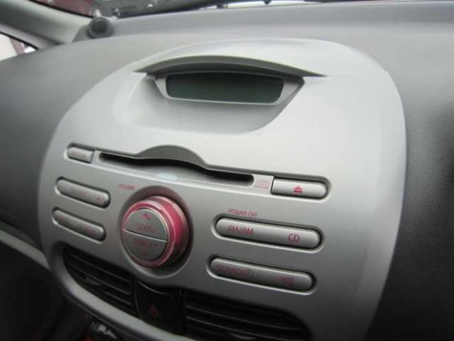 iビバーチェ 4WD　4WD スマートキー エンジンスターター シートヒーター ドアバイザー プライバシーガラス 社外アルミ Bカメラ スタッドレス+ホイールセット積込み 1年間走行無制限保証付 660