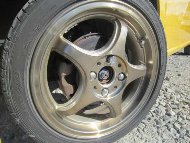 N-ONEツアラー Lパッケージ 4WD　道外仕入れ 社外15インチブロンズAW BIuetooth ナビ&TV スマートキー Pスタート HID クルーズコントロール ドアバイザー 記録簿 スタッドレス+ホイール積込み 1年間走行無制限保証付 660