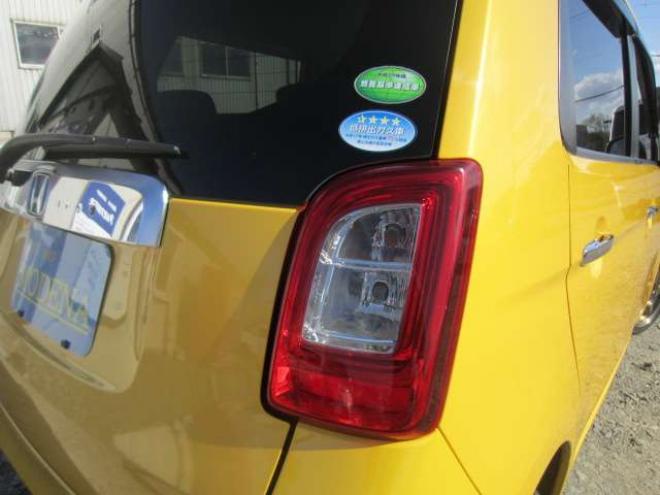 N-ONEツアラー Lパッケージ 4WD　道外仕入れ 社外15インチブロンズAW BIuetooth ナビ&TV スマートキー Pスタート HID クルーズコントロール ドアバイザー 記録簿 スタッドレス+ホイール積込み 1年間走行無制限保証付 660