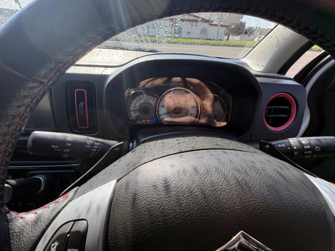 アルトALTO TURBO RS 4WD本州仕入　寒冷地仕様　ブレーキアシスト　TURBO 5AG 純正ワンセグナビ　シートヒーター　HIDヘッド　PUSHスタート　スマートキースペアー有　１５インチアルミ　エンジンオイル交換　スタットレス付　スポーツマフラー付　ETC 4WD 660 5Dr