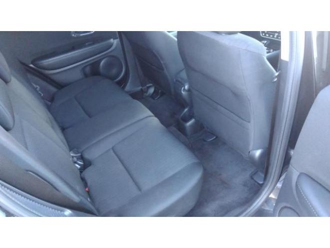 ヴェゼルハイブリッドＸ　4WD 4WD 1500 5Dr