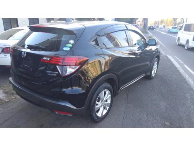 ヴェゼルハイブリッドＸ　4WD 4WD 1500 5Dr