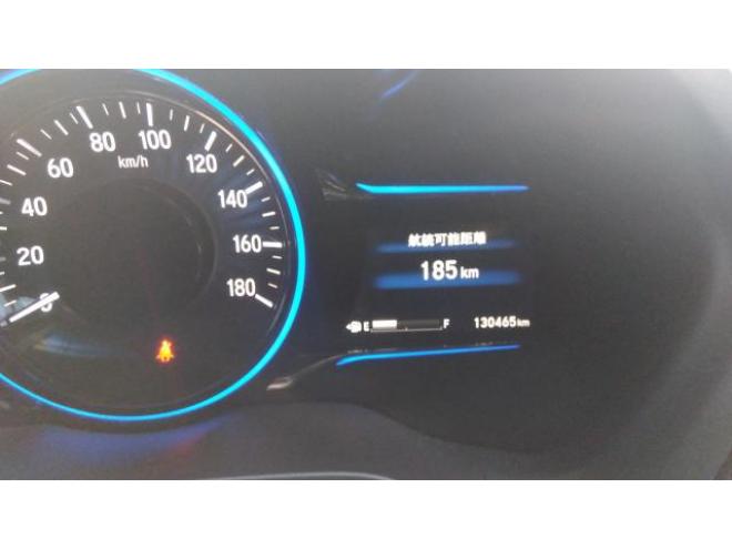 ヴェゼルハイブリッドＸ　4WD 4WD 1500 5Dr