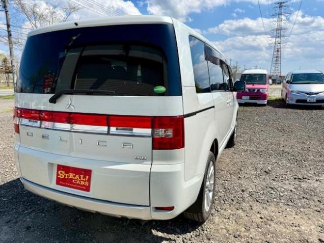 デリカＤ５　2.2DT Dパワーパッケージ 4WD 4WD 2200 5Dr