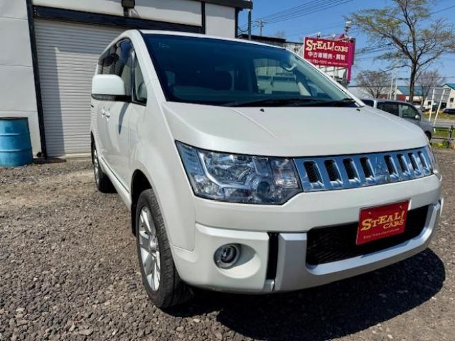 デリカＤ５　2.2DT Dパワーパッケージ 4WD 4WD 2200 5Dr