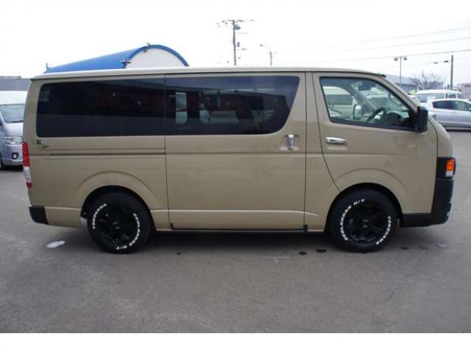ハイエースバン2.8 スーパーGL ロング ディーゼルターボ 4WD　キャンパー鹿児島製　CKワイルダー　車中泊仕様　REVOシート　室内用エアコン　ベバストFFヒーター　走行充電　サブバッテリー　外部電源　オリジナルベッド　電動開閉バックドア　415SAFARI丸目キット 2800