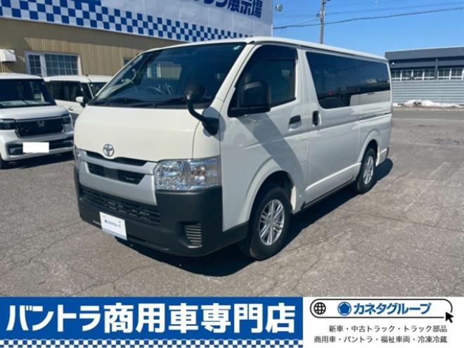 ハイエースバン2.8 DX ロング ディーゼルターボ 4WD　4WD　トヨタセーフティーセンス　寒冷地仕様　フロントリアヒーター　両側スライドドア 2800