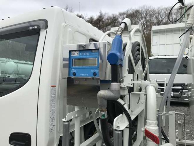 デュトロタンクローリー 2DG-XZU685M 新明和工業　 4WD 4000