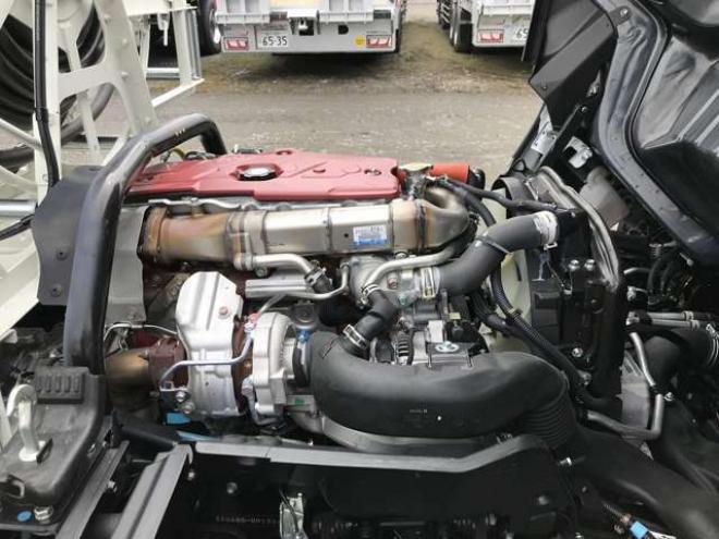 デュトロタンクローリー 2DG-XZU685M 新明和工業　 4WD 4000