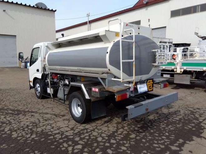 トヨエースタンクローリー　TKG-XZU685 極東開発工業　 4WD 4000