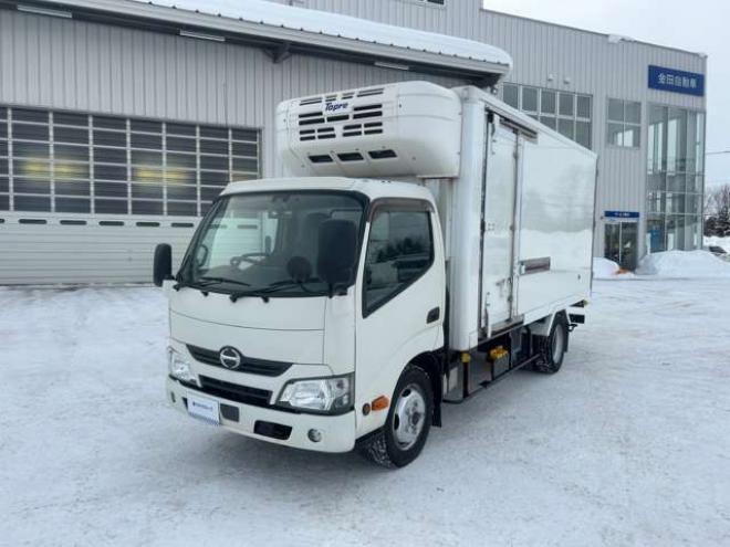 デュトロ冷凍バン　TKG-XZU695M 東プレ　 4WD 4000