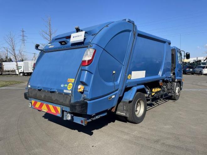 レンジャー塵芥車　QKG-FJ7JGAA 新明和工業　 2WD 6400