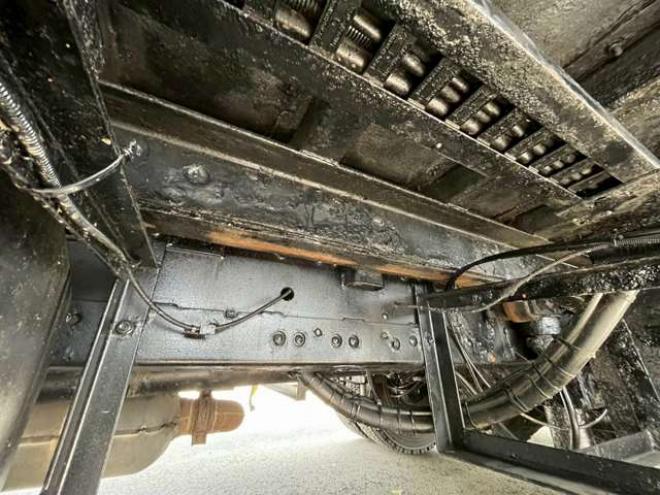 スーパーグレートクレーン付セフティ　QPG-FS60VZ ユニック　 2WD 12800
