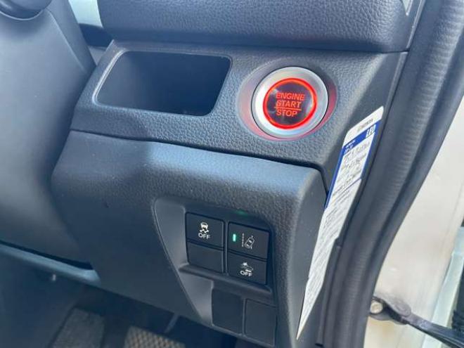 N-VAN+スタイル ファン ターボ ホンダセンシング 4WD　ワンオーナー車/ハイルーフ/Bluetooth/ナビ・フルセグTV/バックカメラ/キー一体型エンジンスターター/フルLEDヘッドライト/LEDフォグ/夏タイヤ装着/ホイール付き冬タイヤ付き/車検整備2年付き/法定整備/修復歴無し 660