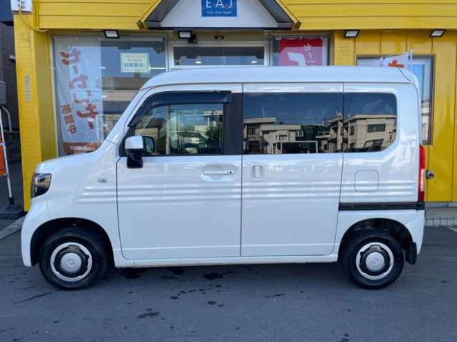 N-VAN+スタイル ファン ターボ ホンダセンシング 4WD　ワンオーナー車/ハイルーフ/Bluetooth/ナビ・フルセグTV/バックカメラ/キー一体型エンジンスターター/フルLEDヘッドライト/LEDフォグ/夏タイヤ装着/ホイール付き冬タイヤ付き/車検整備2年付き/法定整備/修復歴無し 660