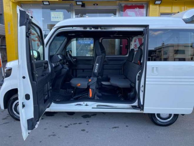 N-VAN+スタイル ファン ターボ ホンダセンシング 4WD　ワンオーナー車/ハイルーフ/Bluetooth/ナビ・フルセグTV/バックカメラ/キー一体型エンジンスターター/フルLEDヘッドライト/LEDフォグ/夏タイヤ装着/ホイール付き冬タイヤ付き/車検整備2年付き/法定整備/修復歴無し 660