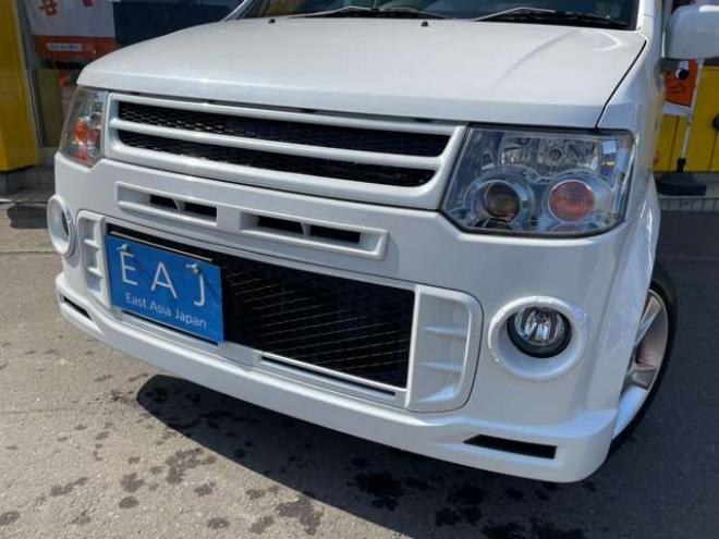 eKスポーツR 4WD　1年走行距離無制限保証/ターボ/47000キロ/Bluetooth/ナビ・TV/アルミホイール付き夏タイヤ装着/純正アルミホイール付き冬タイヤVRX2付き/HIDヘッドライト/フォグライト/キーレス/車検R9年5月/法定整備/修復歴無し 660