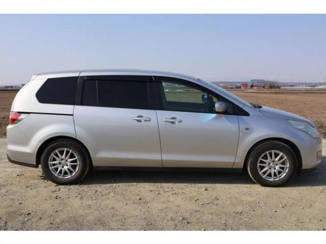 MPV2.3 23C 4WD　検二年　バックモニター　両側電動スライドドア　TV　自社　ローンカノウ 2300