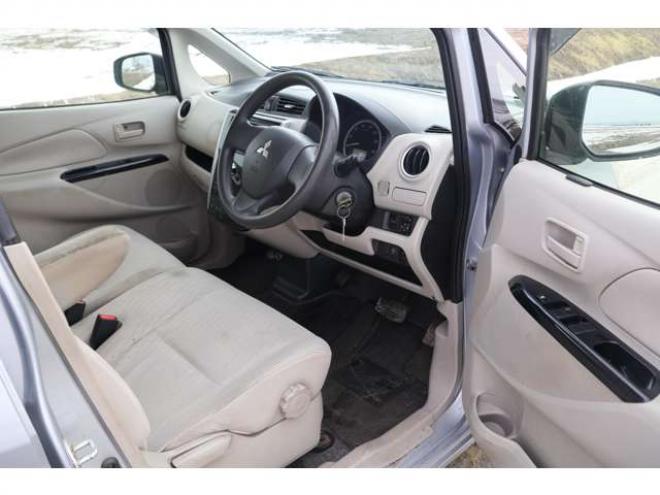 eKワゴンM 4WD　検R8/9　社外アルミ　自社　ローンカノウ 660