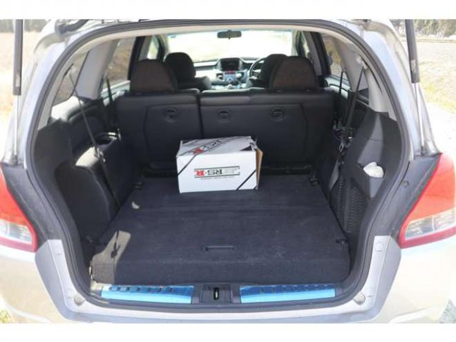 オデッセイ2.4 アブソルート 4WD　検9/1　買取直販　アブソルート 2400