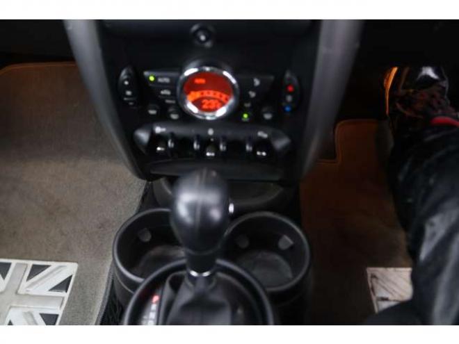 ミニクロスオーバー クーパー D オール4 4WD　検2年　サンルーフ　ETC　自社　ローンカノウ 正規輸入車 2000