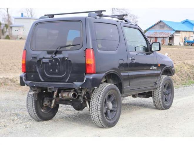 ジムニーランドベンチャー 4WD　検二年　5速MT　ルーフキャリア　自社　ローンカノウ 660