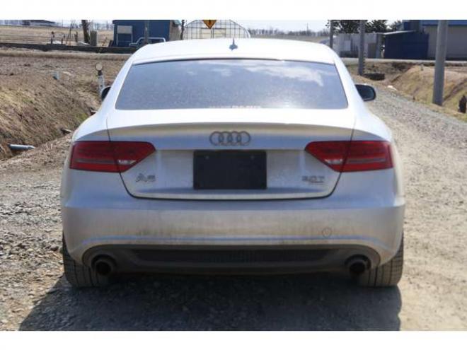 アウディA5スポーツバック 2.0 TFSI クワトロ Sラインパッケージ 4WD　検二年　パドルシフト　自社　ローンカノウ 正規輸入車 2000