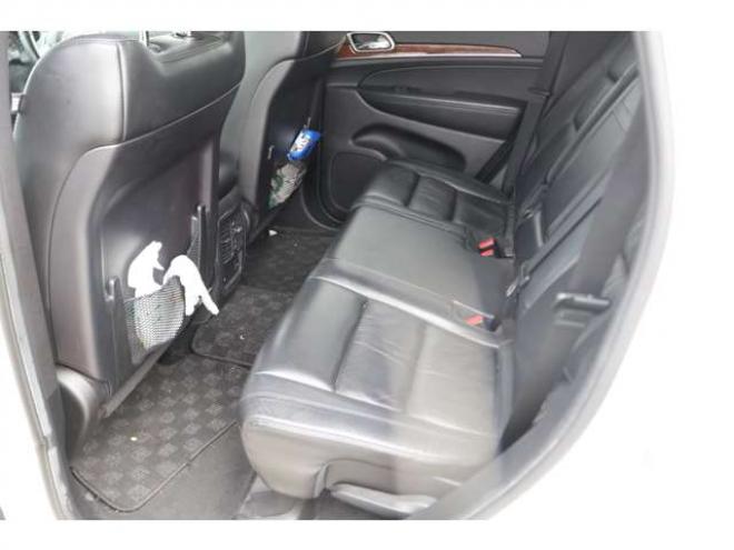 グランドチェロキーリミテッド 4WD　検9/9　バックカメラ 正規輸入車 3600