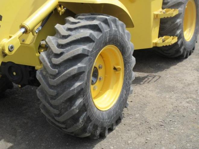 ホイールローダヤンマーV3-7S 4WD 2Dr