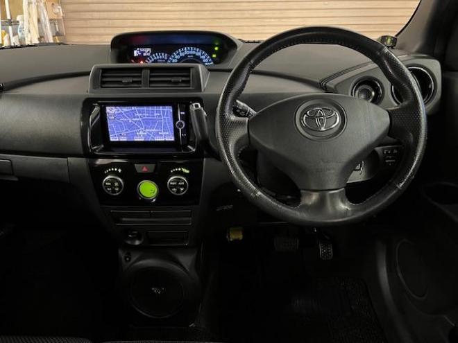 bBＺキラメキ　禁煙車　純正１５インチＡＷ＋新品夏タイヤ　社外ＡＷ＋スタッドレスタイヤ付　オーバーヘッドコンソール　ベンチシート　純正ナビ　地デジ　ＤＶＤ再生　Ｂｌｕｅｔｏｏｔｈオーディオ　バックカメラ　ＥＴＣ 4WD 1300 5Dr