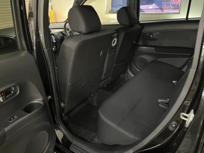 bBＺキラメキ　禁煙車　純正１５インチＡＷ＋新品夏タイヤ　社外ＡＷ＋スタッドレスタイヤ付　オーバーヘッドコンソール　ベンチシート　純正ナビ　地デジ　ＤＶＤ再生　Ｂｌｕｅｔｏｏｔｈオーディオ　バックカメラ　ＥＴＣ 4WD 1300 5Dr